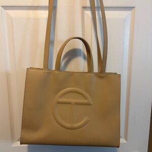Authentic Cream Medium Telfar Bag!!